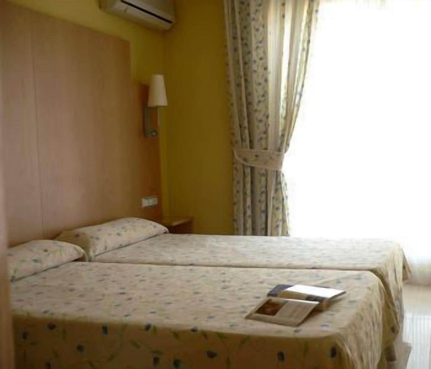 Hotel La Cala Finestrat Cala de Finestrat Phòng bức ảnh